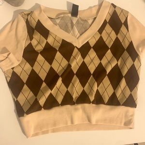 cropped sweater vest print top from SHEIN